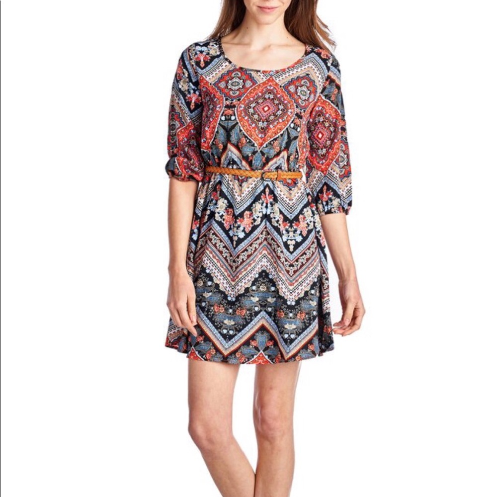 Women's Belted Tunic Dress.Red combo